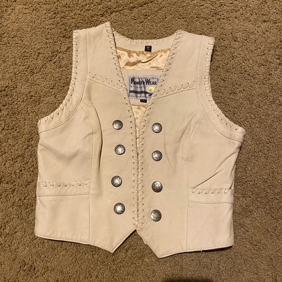 EUC Pioneer Wear Leather Vest Light Tan (Cream) Size Small - Picture 1 of 7